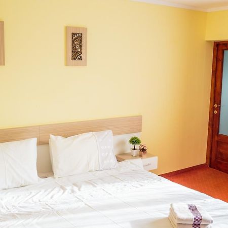 Casa Paveios Hotell Oradea Eksteriør bilde
