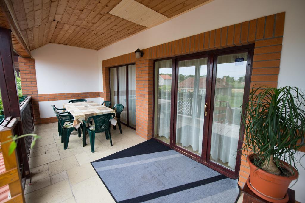 Casa Paveios Hotell Oradea Eksteriør bilde