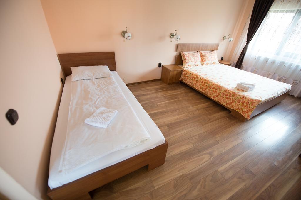 Casa Paveios Hotell Oradea Eksteriør bilde